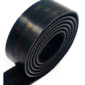 3M SJ3551 CF  Dual Lock samolepicí suchý zip černý